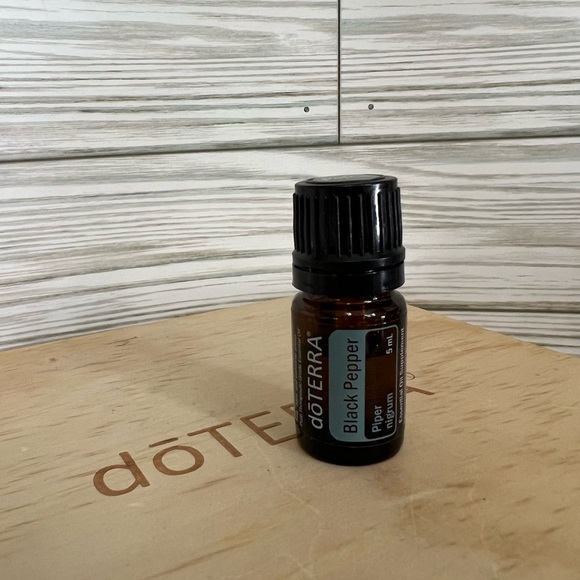 Doterra Kitchen New Doterra Black Pepper Esential Oil Poshmark
